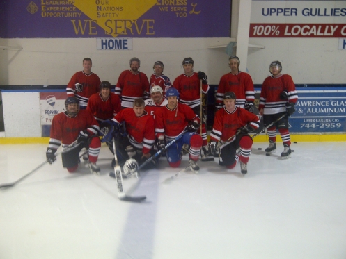 hockey team posing for picture